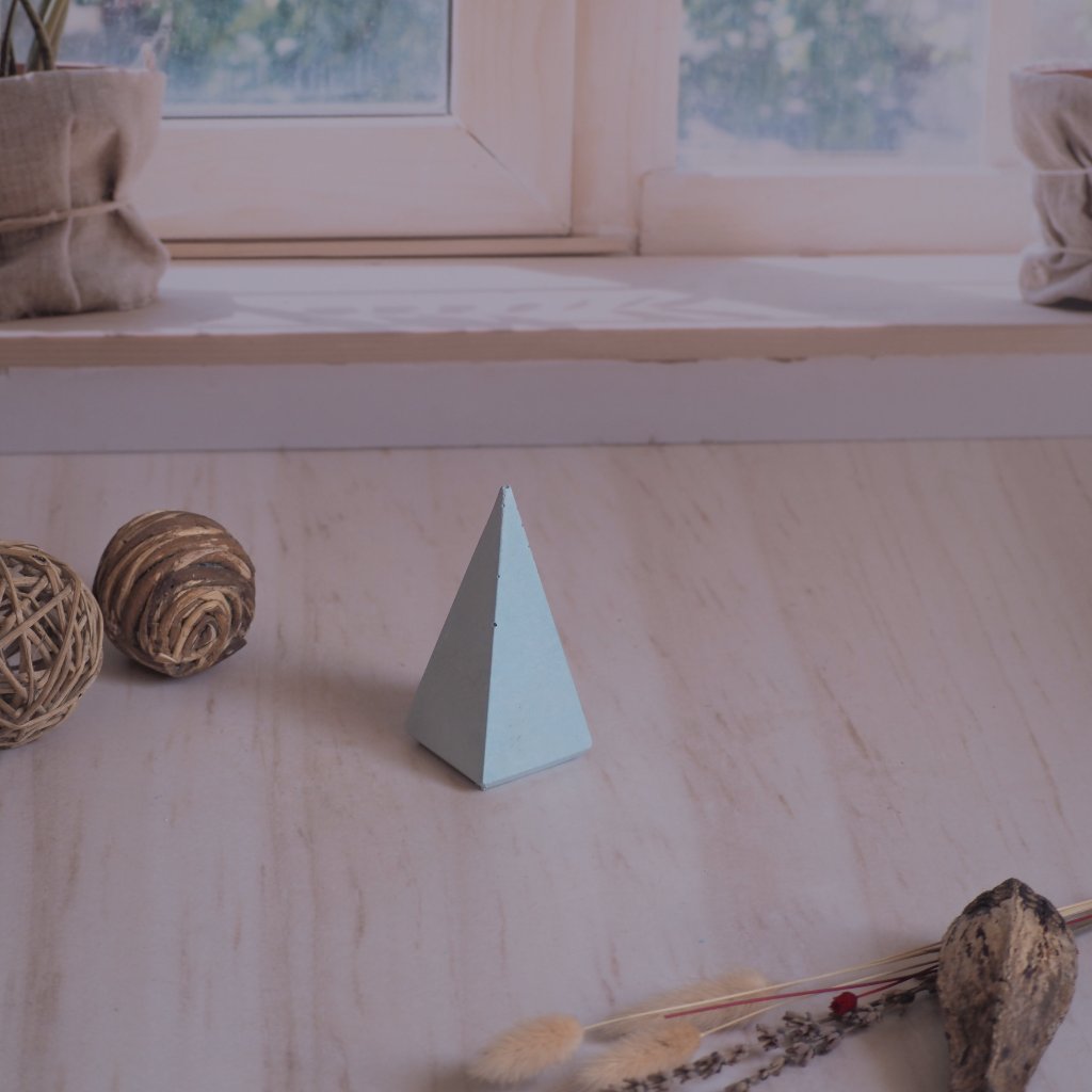 Obelisco Pequeño 8 cms