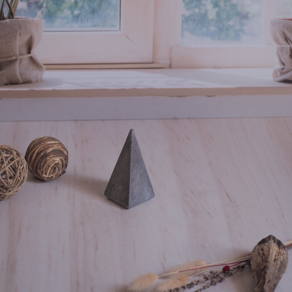 Obelisco Pequeño 8 cms