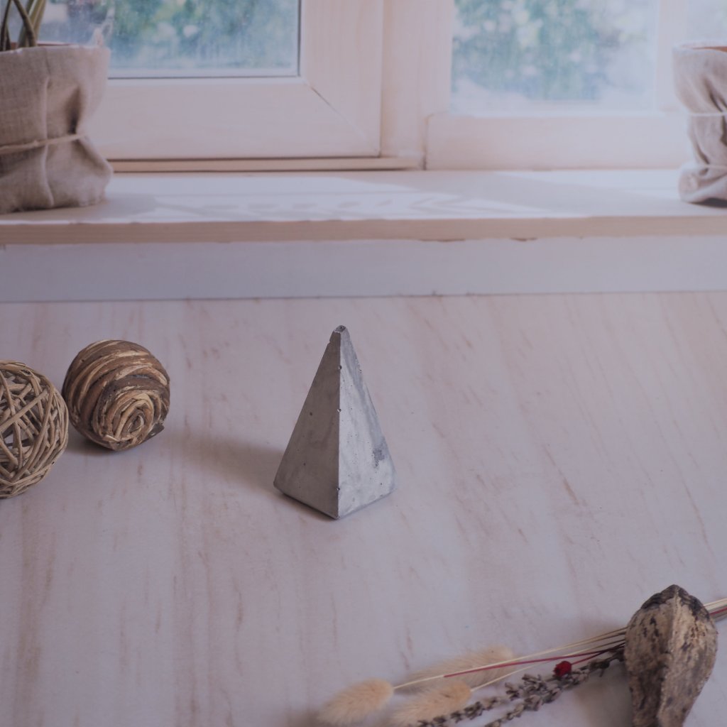 Obelisco Pequeño 8 cms