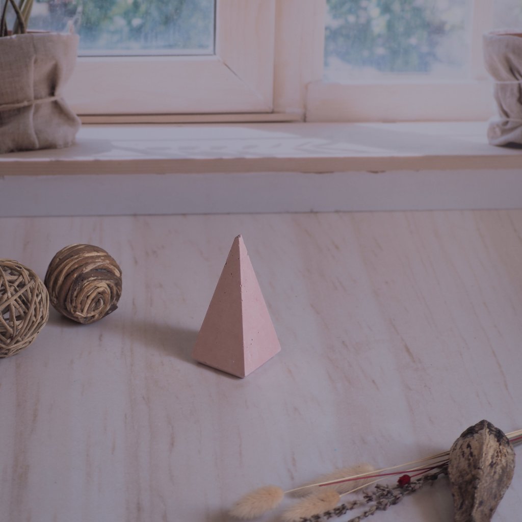 Obelisco Pequeño 8 cms