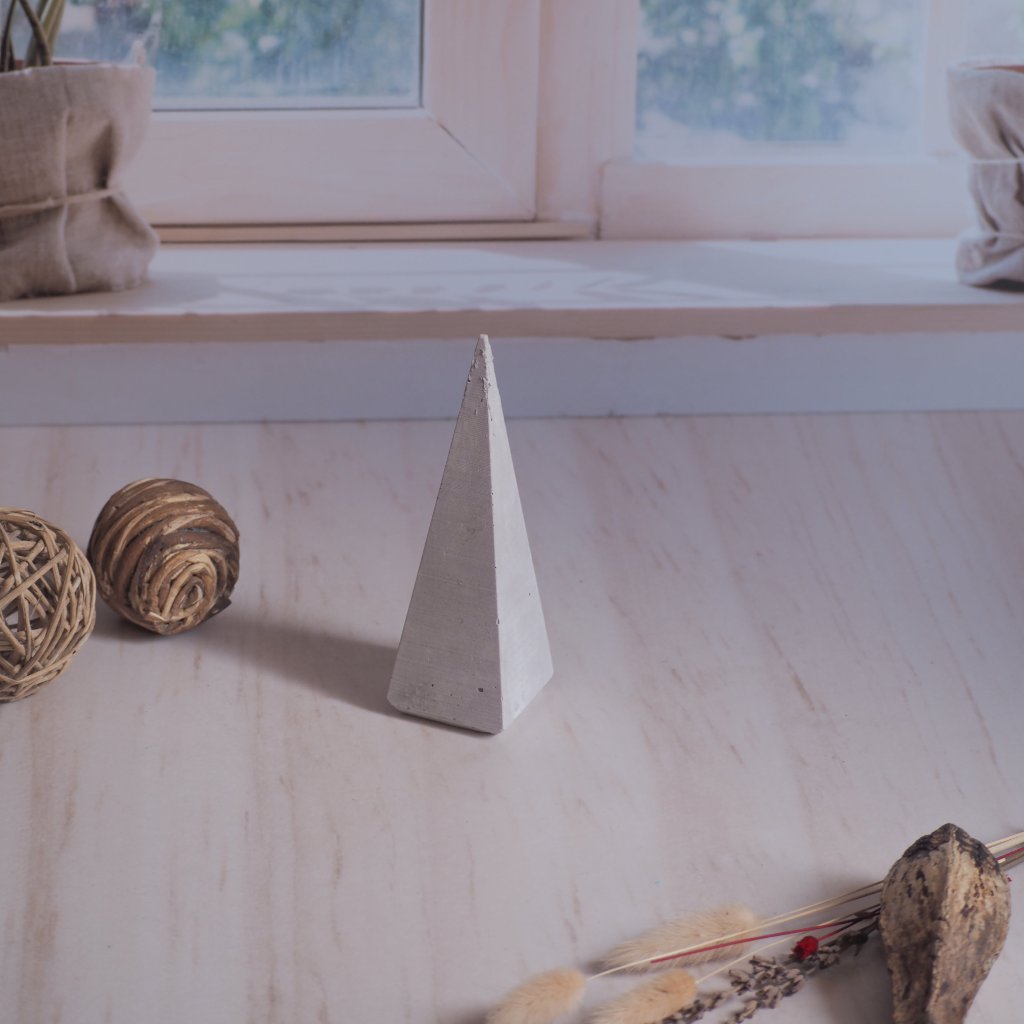 Obelisco Grande 12 cms