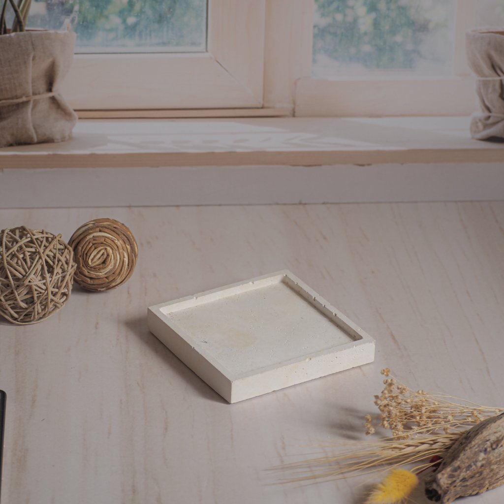 Bandeja cuadrada  10 cms