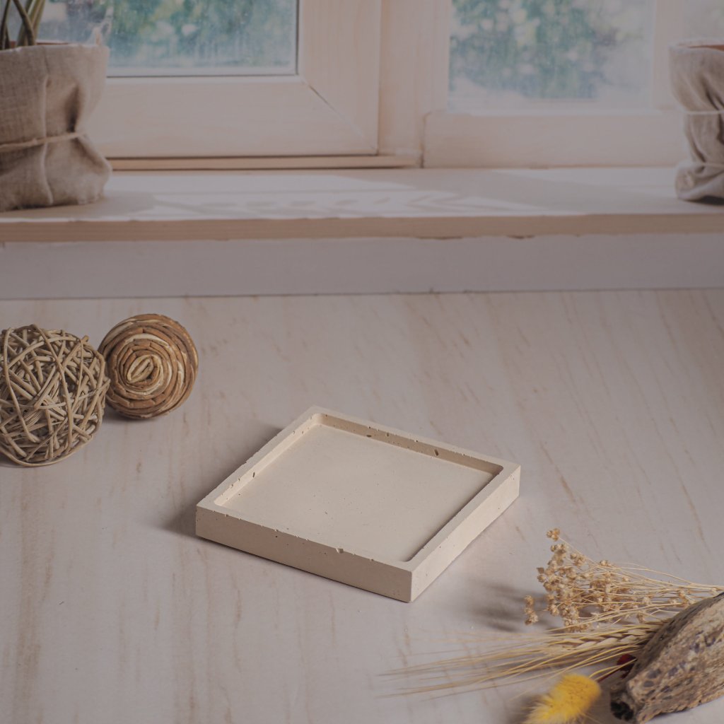 Bandeja cuadrada  10 cms